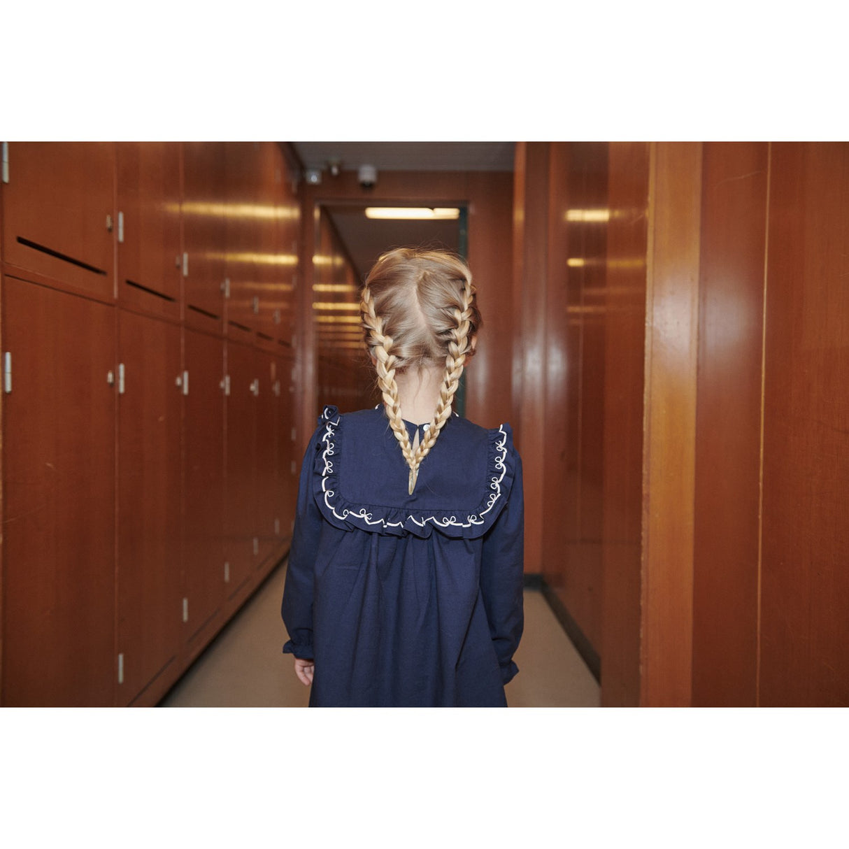 COPENHAGEN COLORS Navy Comb. Dress W. Frill & Embroidery
