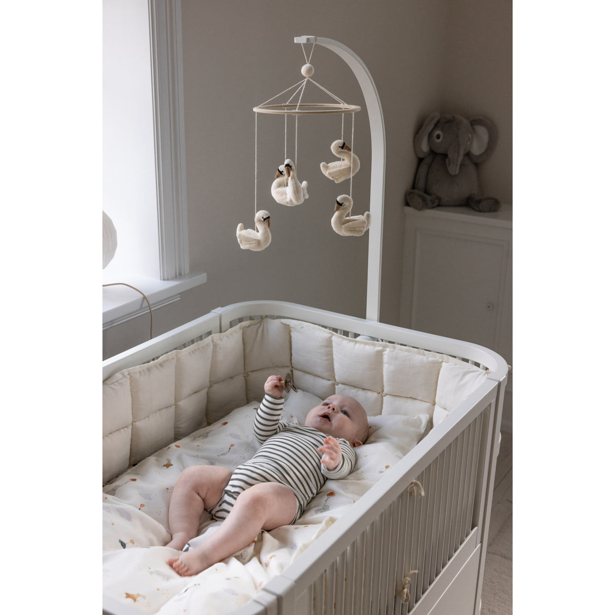 Sebra White Bed Baby & Junior