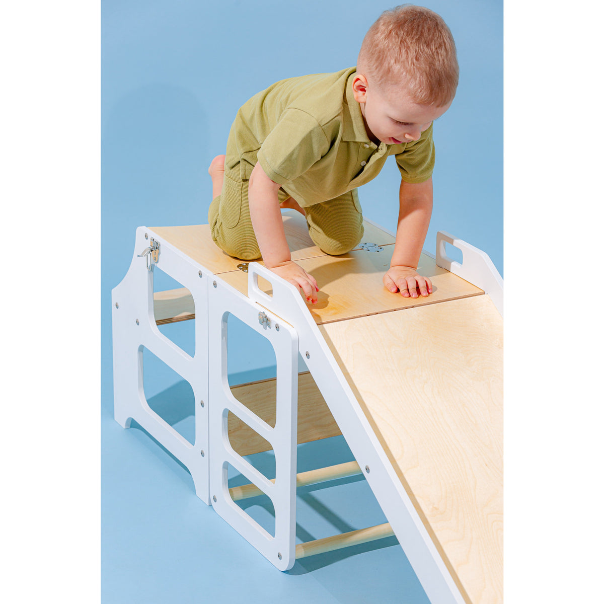 Duck Woodworks White Foldable EC Kitchen Tower With Slide Set