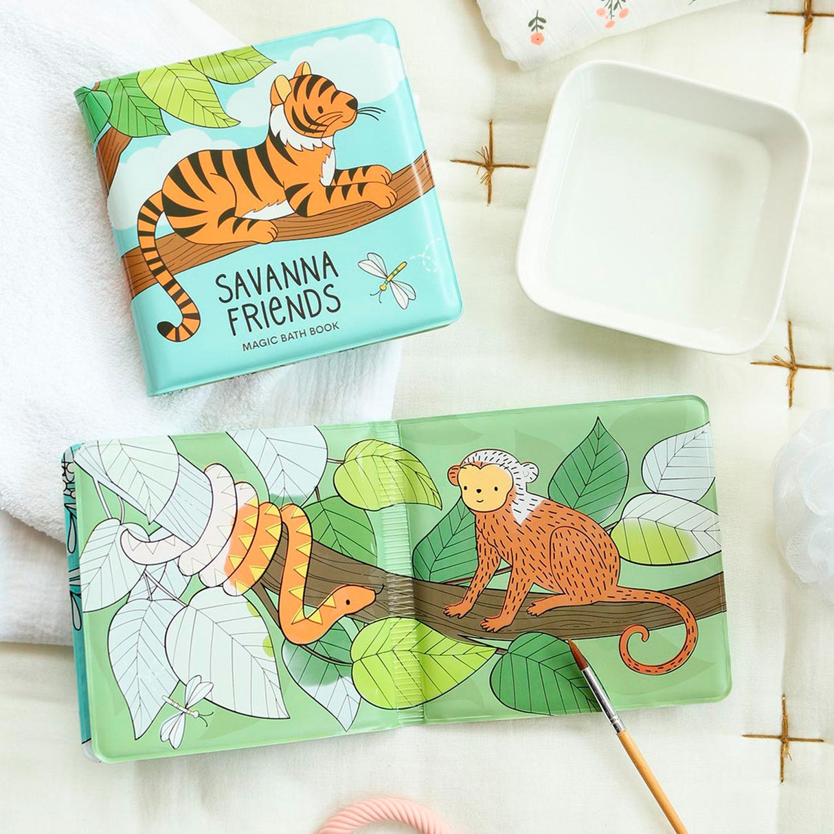 A Little Lovely Company Bathbook Magical Savanna Friends 2