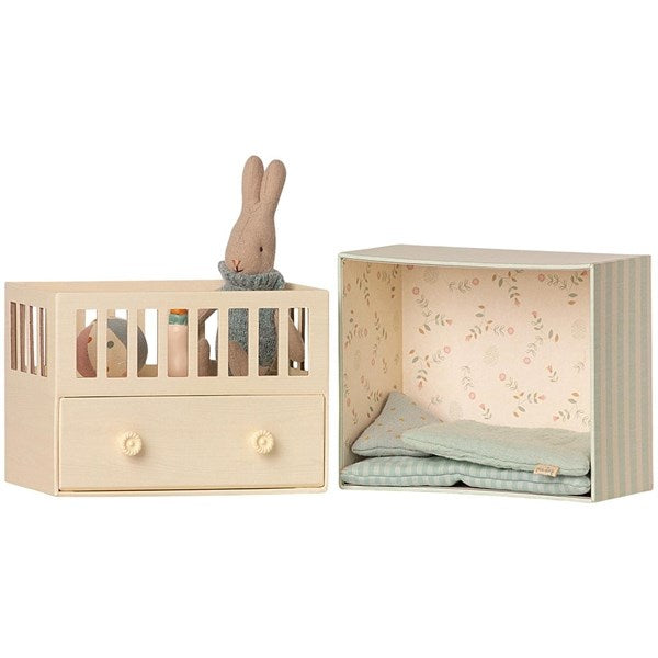 Maileg Baby Room w. Micro Rabbit Blue