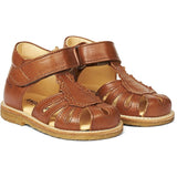 Angulus Starter Sandal W. Velcro Cognac