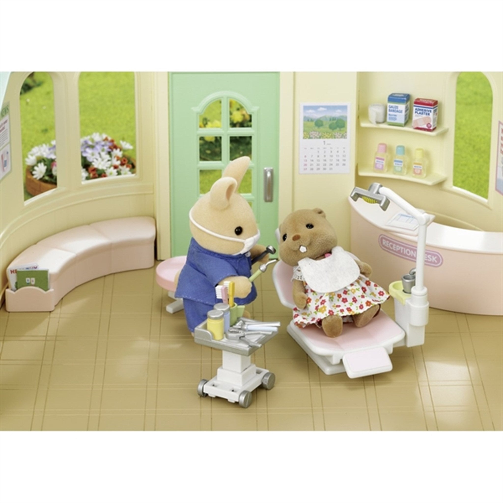 Sylvanian dentist fashion