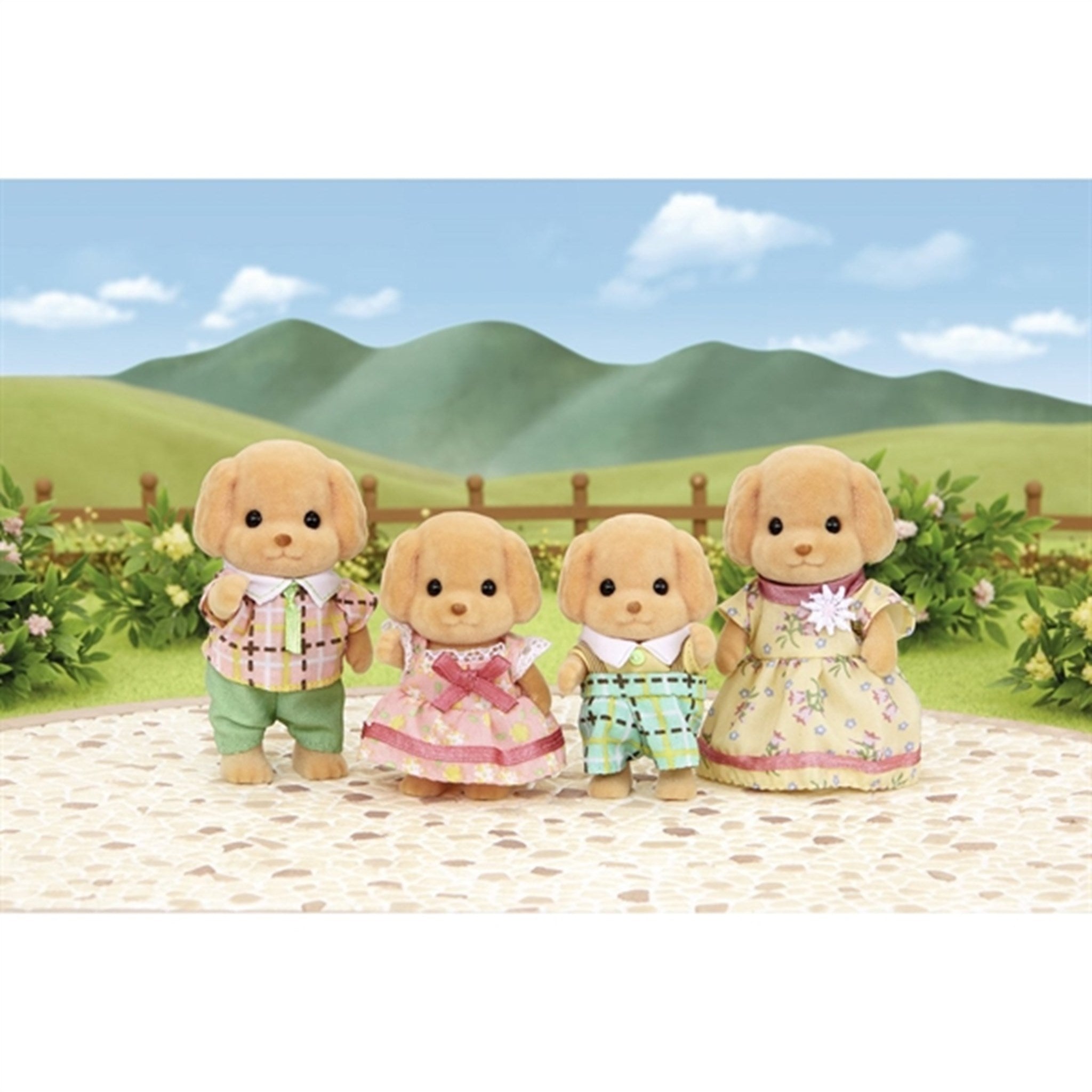 Sylvanian Families® Toy Poodle Family 2