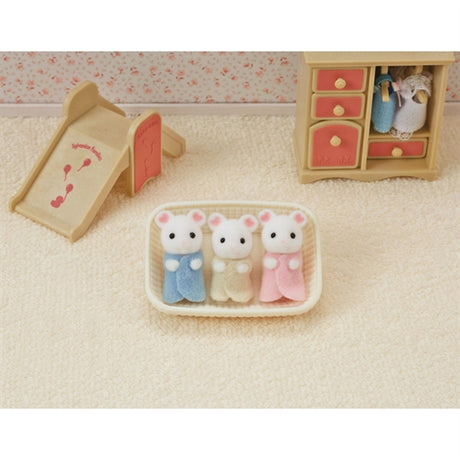 Sylvanian Families® Marshmallow Mouse Triplets