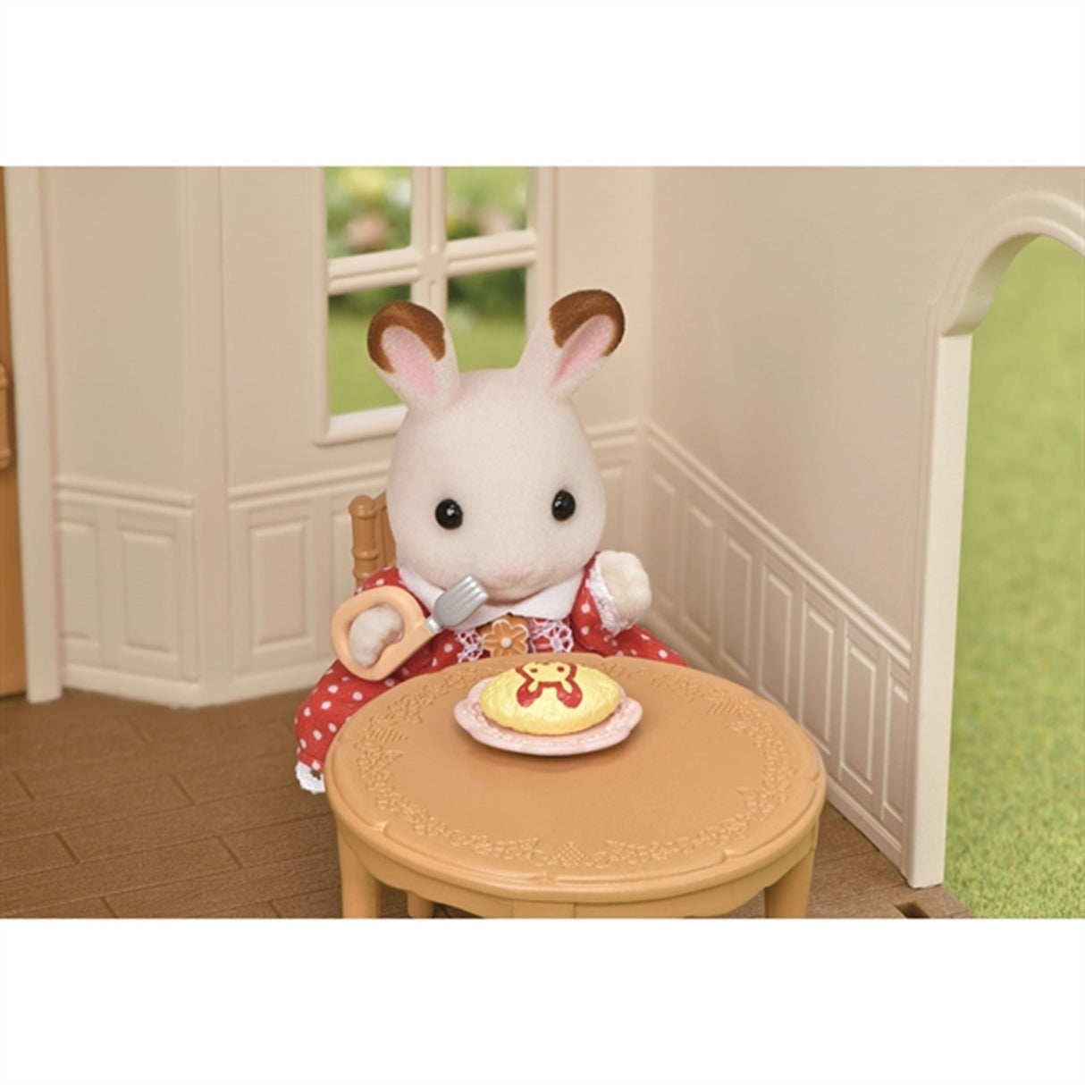 Sylvanian Families® Red Roof Cosy Cottage