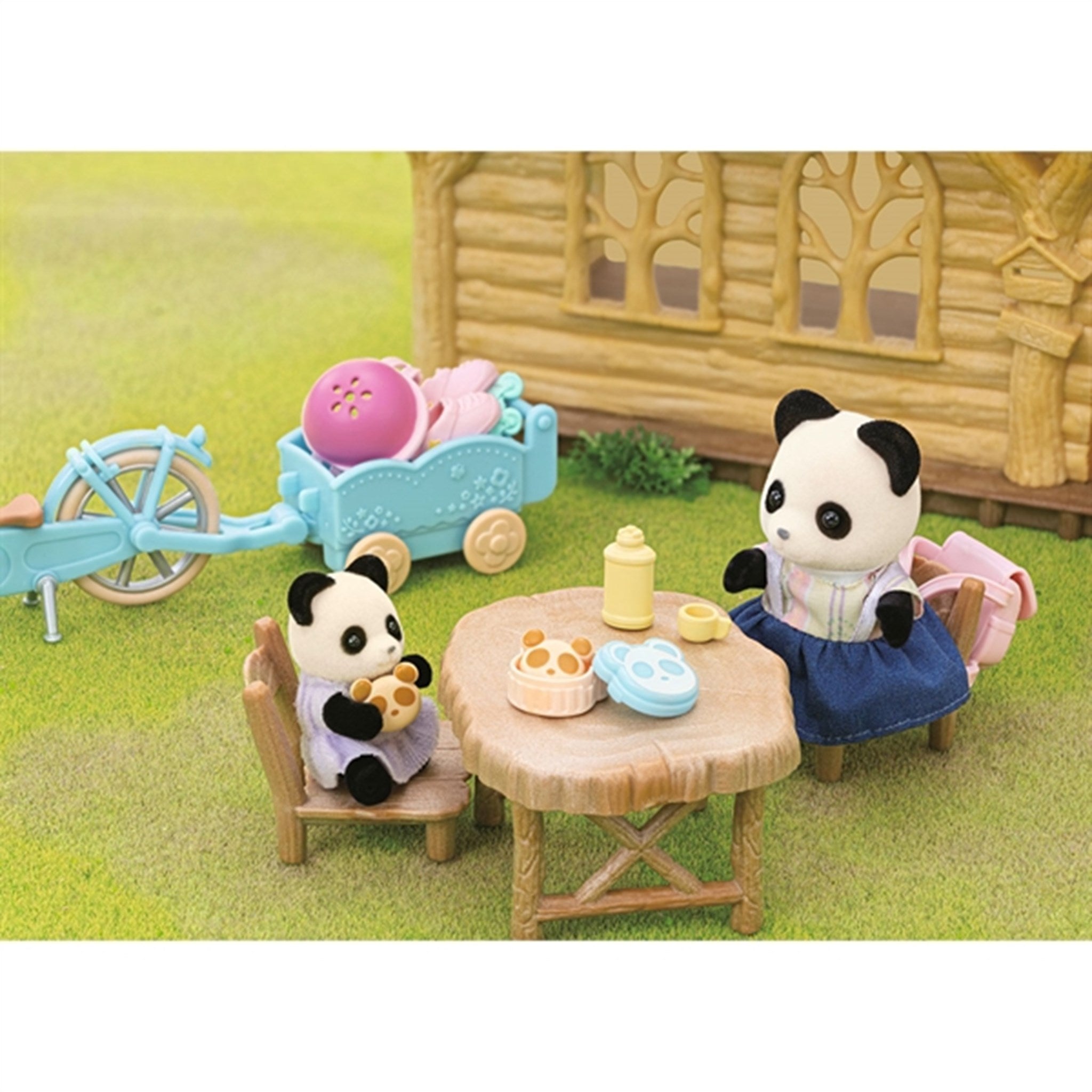 Sylvanian Families® Bike and Roller Skates Set With Figure 4