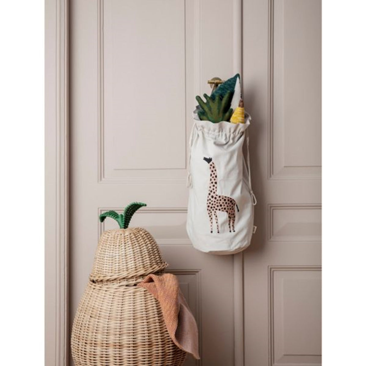 Ferm Living Pear Braided Storage 2