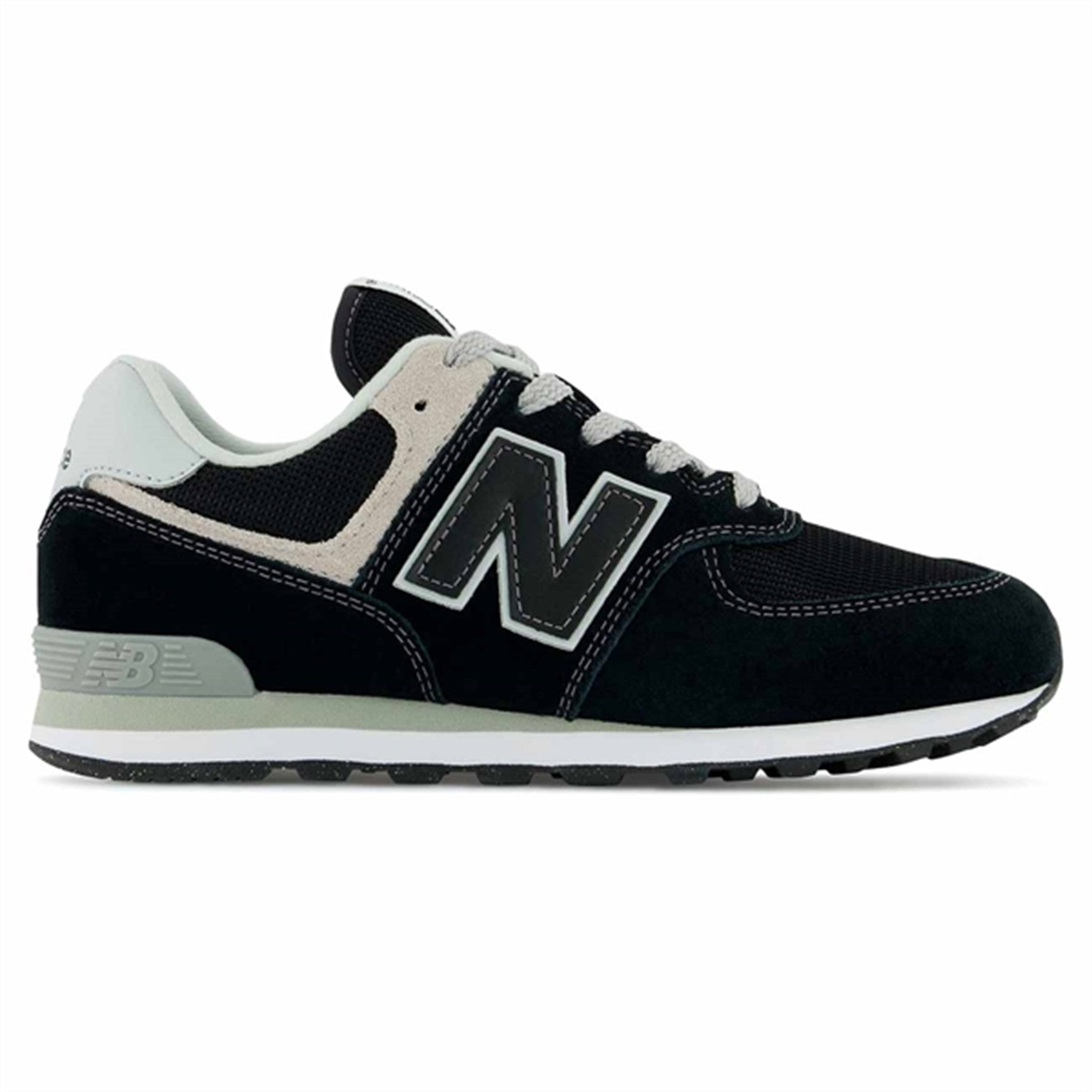 New Balance 574 Black/White Sneakers