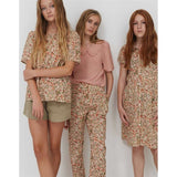 Sofie Schnoor Young AOP Flowers Pants 3