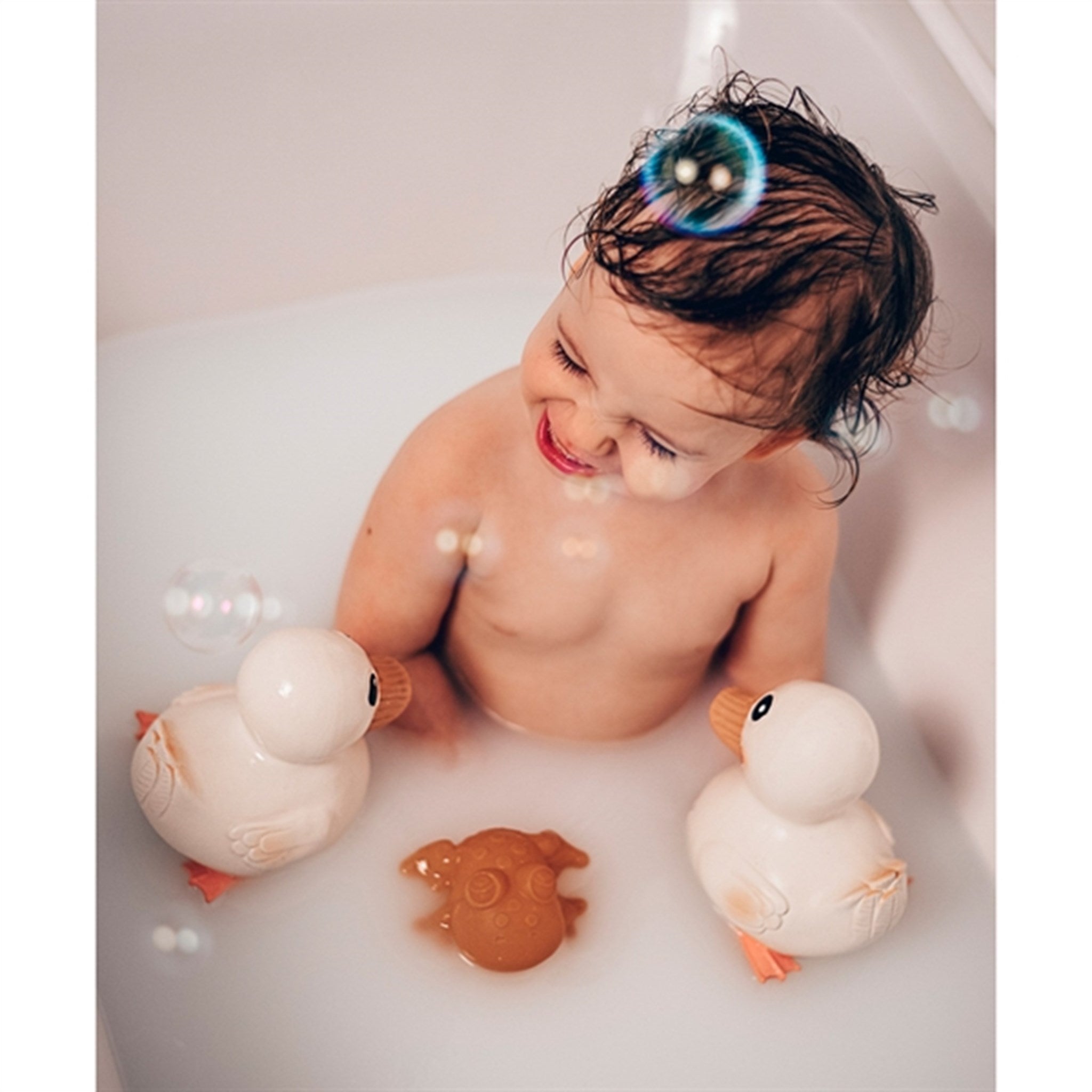 Hevea Kawan Bathing Toy Duck Jumbo 3
