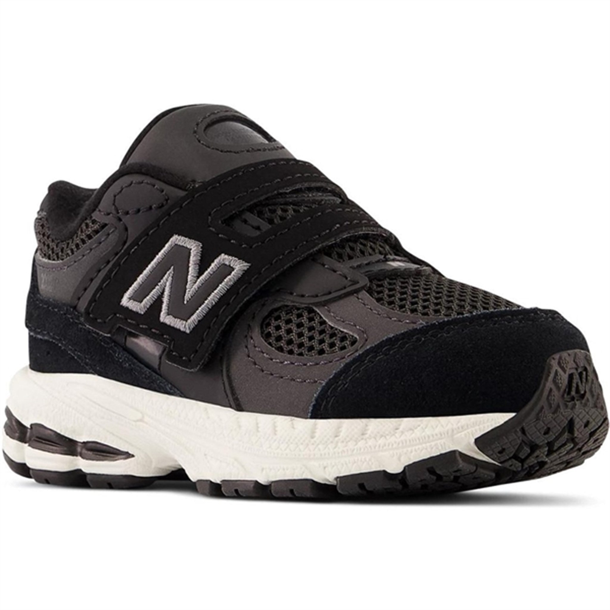 Buy New Balance 2002 Hook & Loop Sneakers Black | Luksusbaby