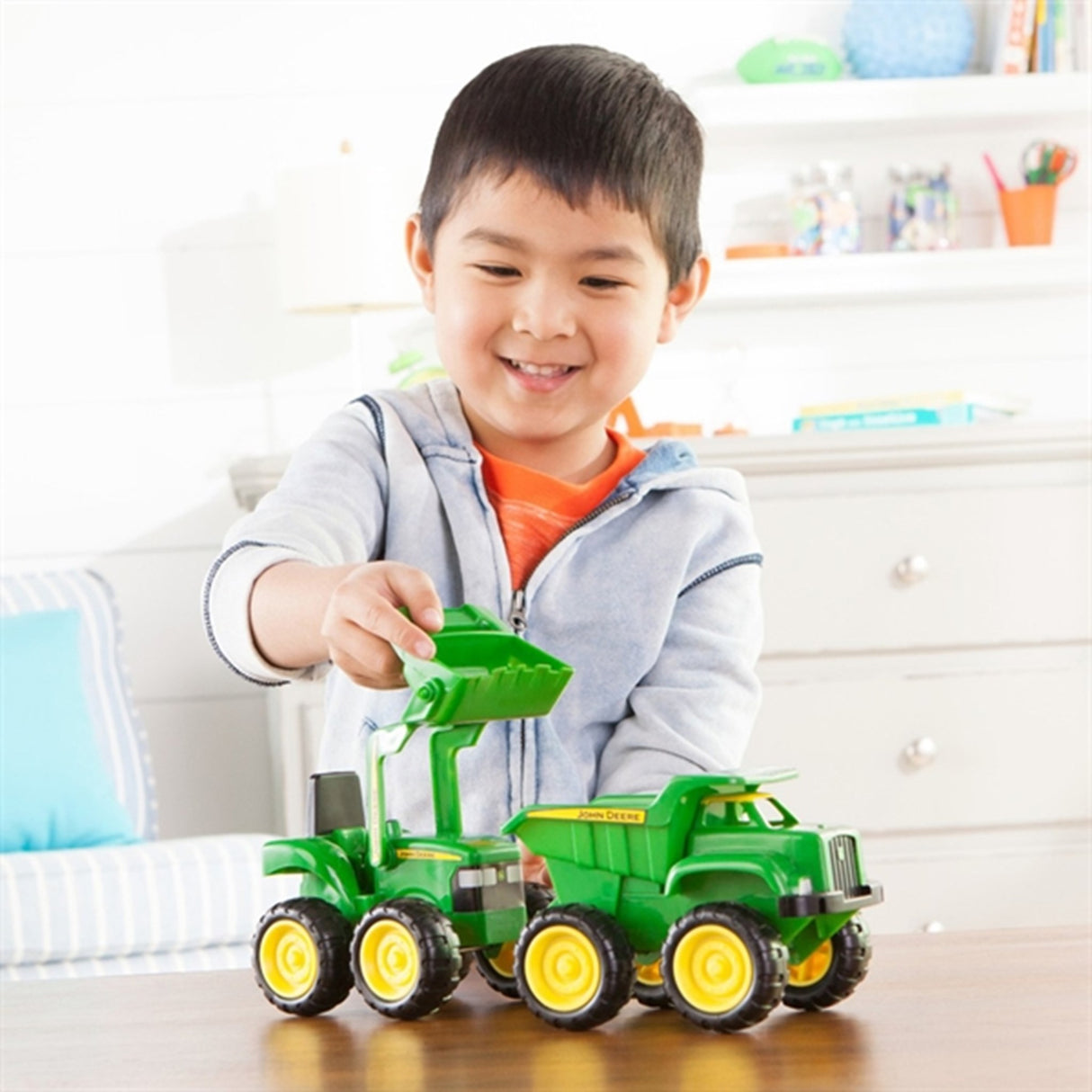 John Deere Mini Tractor/DumpTruck