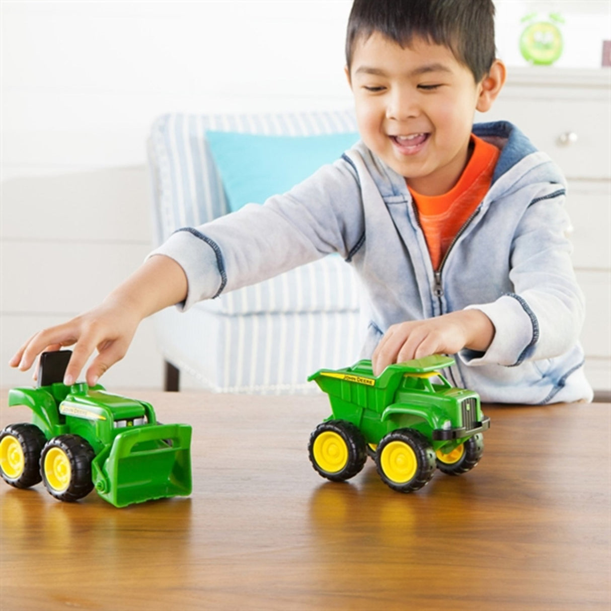 John Deere Mini Tractor/DumpTruck