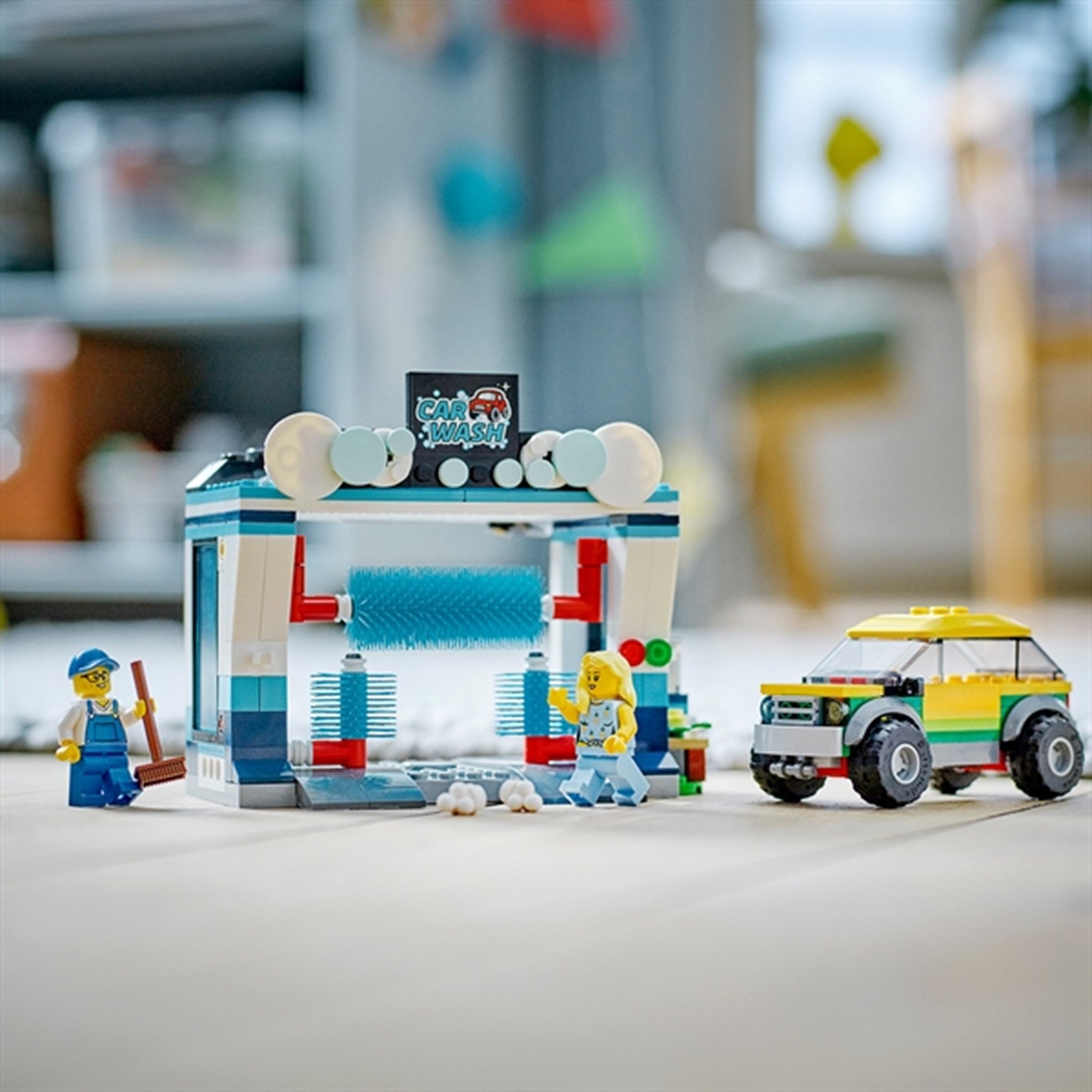 LEGO® City Carwash 6