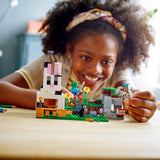 LEGO® Minecraft® The Rabbit Ranch 3