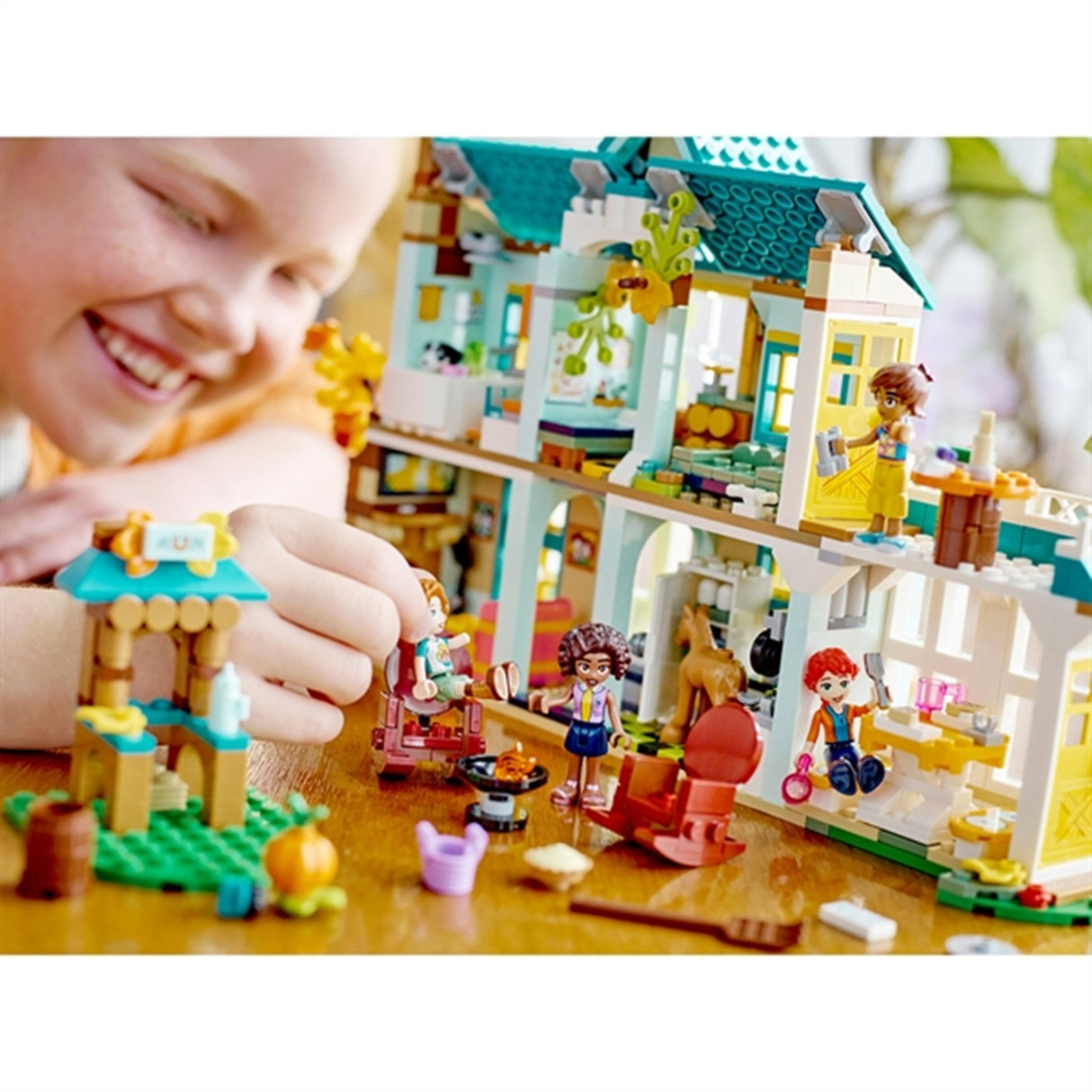 LEGO® Friends Autumn's House 3