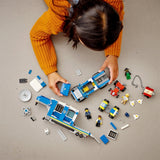 LEGO® City Police Mobile Command Truck 3