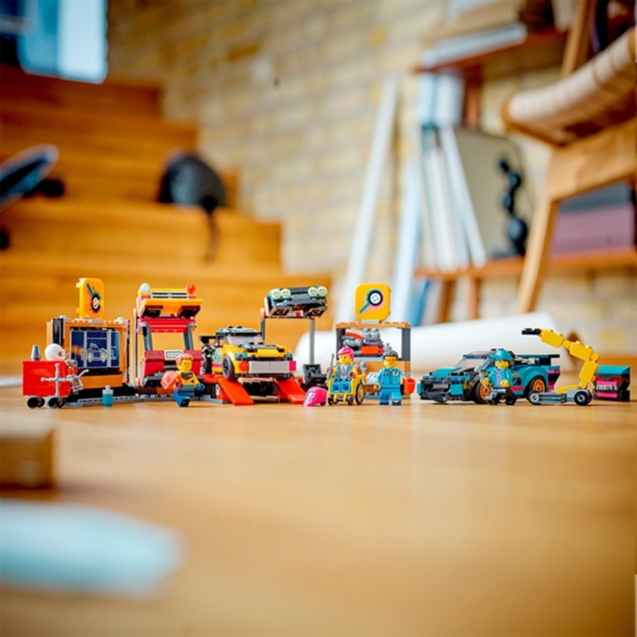 LEGO® City Custom Car Garage 5