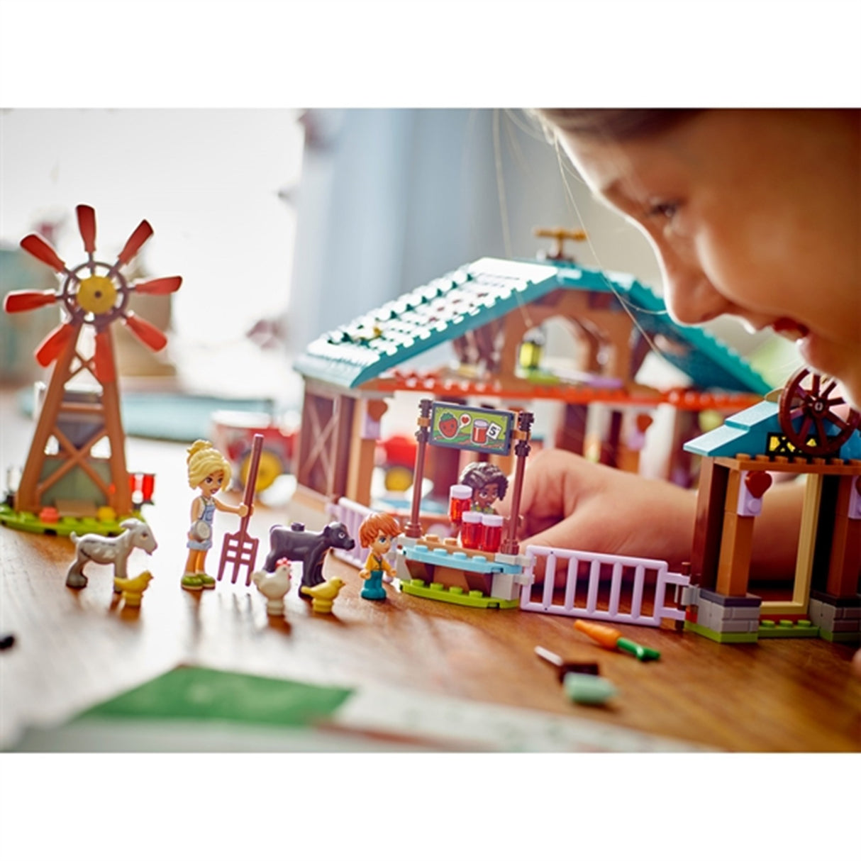 LEGO® Friends Farm Animal Sanctuary 4