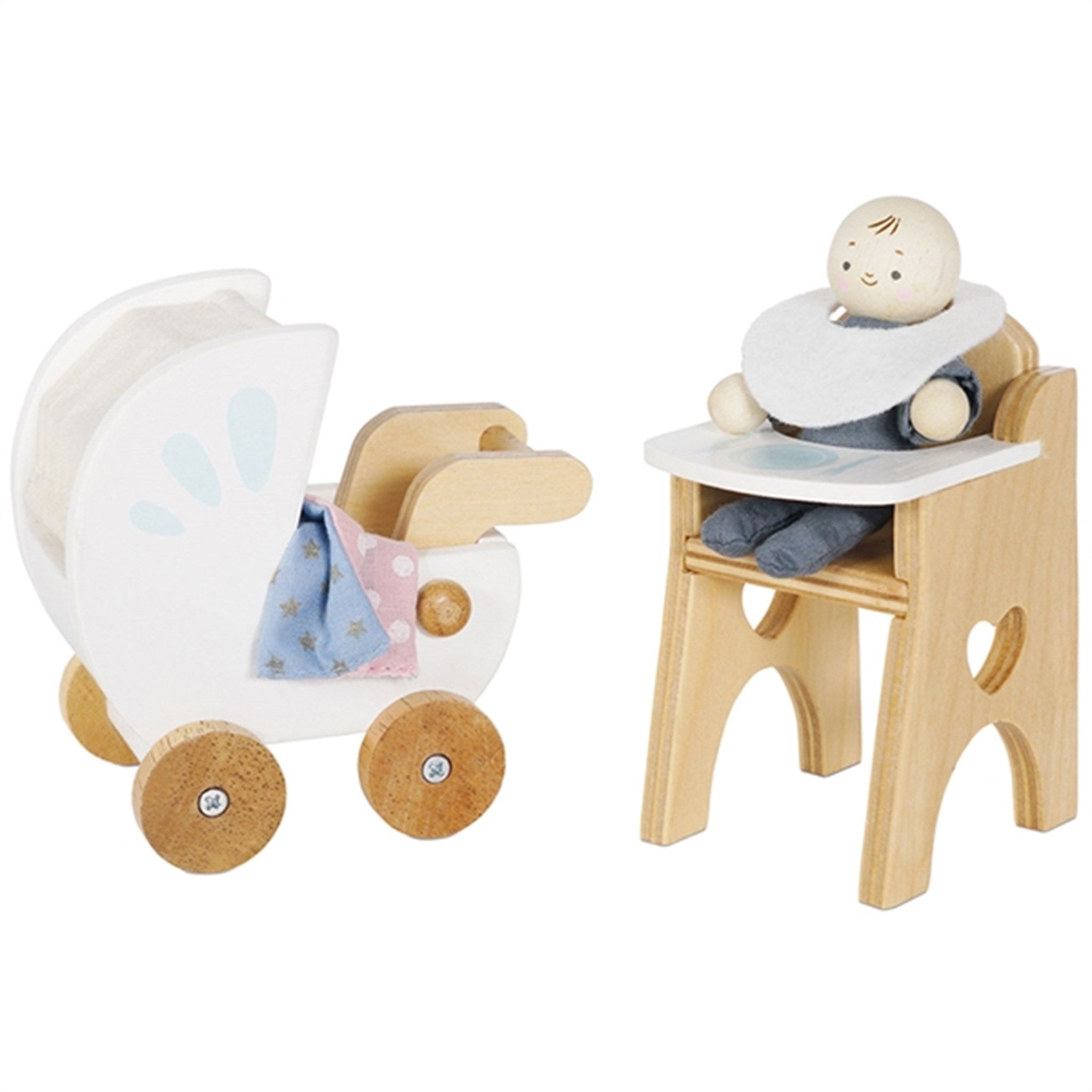 Le Toy Van Nursery Set And Baby