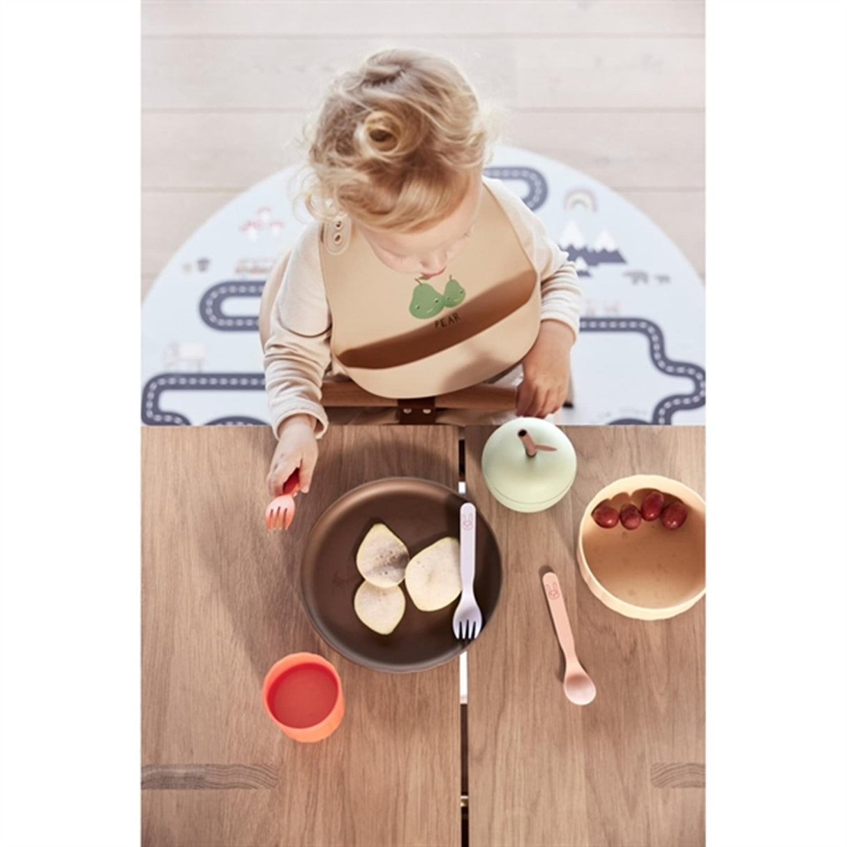 OYOY Pullo Plate and Bowl Taupe / Vanilla