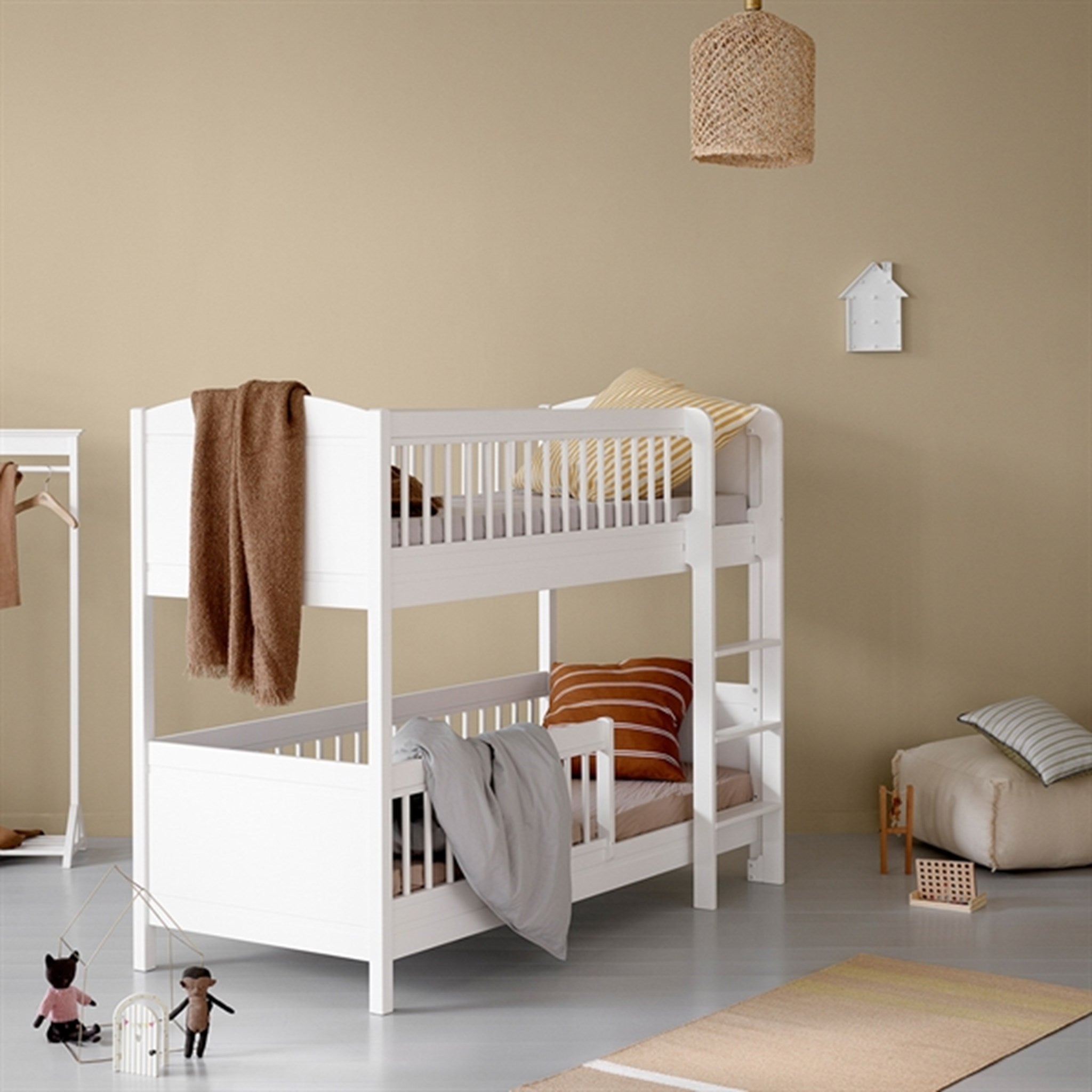 Oliver Furniture Seaside Lille+ Bunk Bed w. Ladder White 2