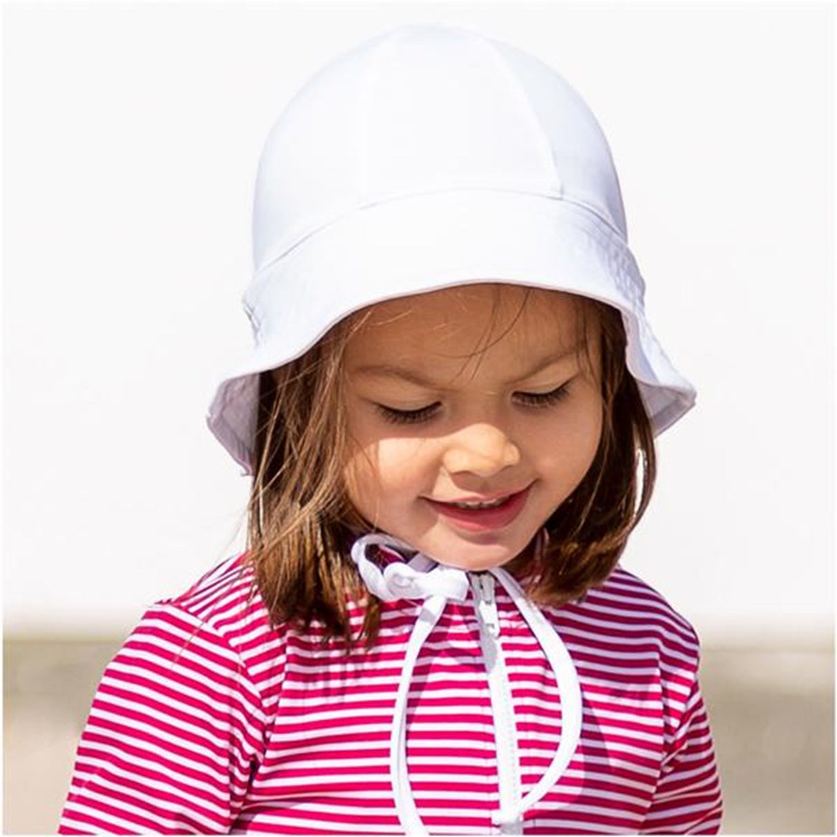 Petit Crabe White Frey Sunhat