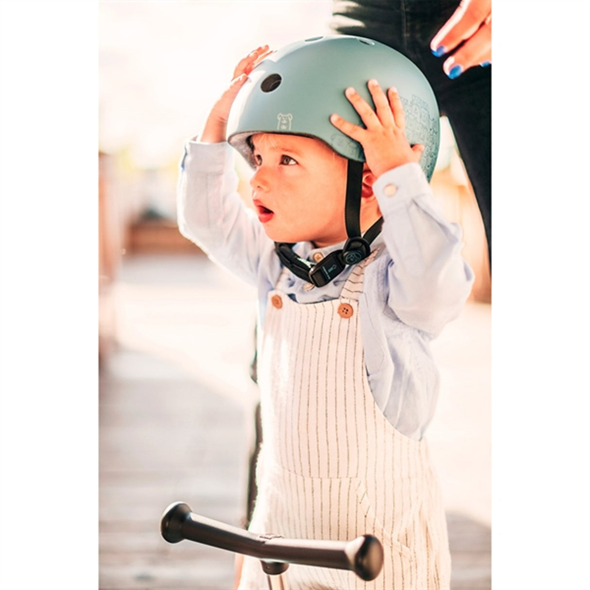 Scoot and Ride Reflective Safety Helmet Forest